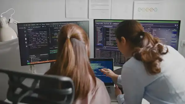 ¿Por qué elegirnos como tu consultor de software?
